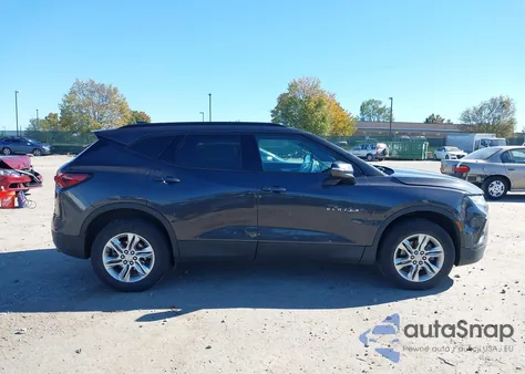 2021 Chevrolet Blazer Awd 2Lt z USA, uszkodzony, nr VIN 3GNKBHR45MS566913